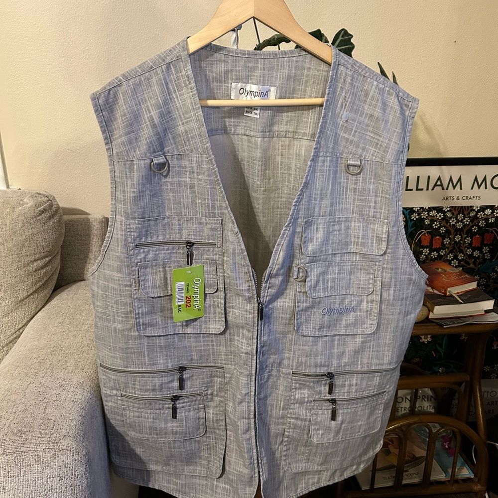 OlympinA Vest Mens 4XL Gray Travel Safari Fishing Photographer Multi Pocket Zip